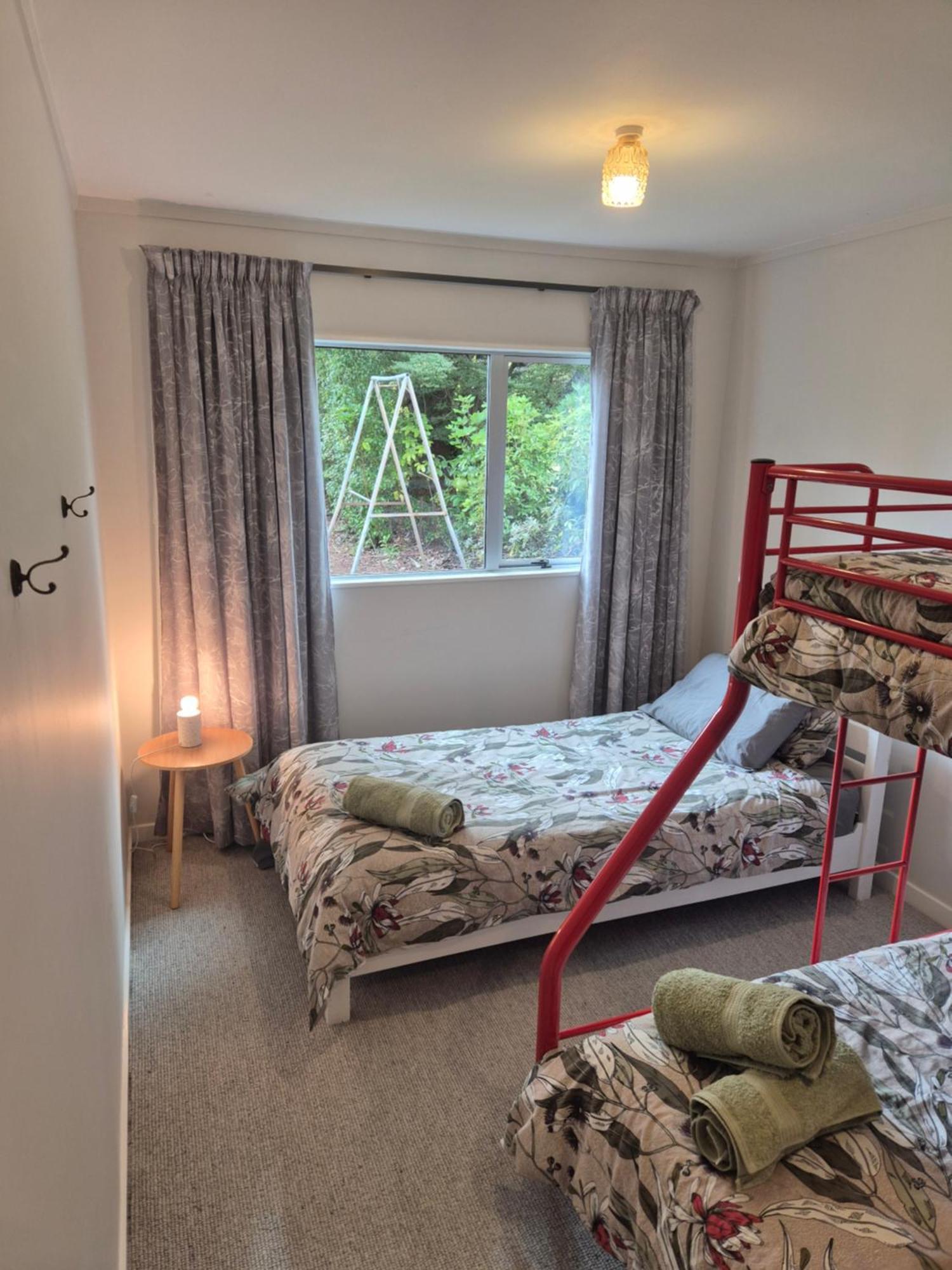 Cosy Getaway In Manapouri Villa Buitenkant foto